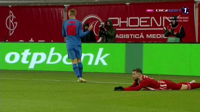 Jucătorii lui Sepsi au sărit la gâtul lui Sebastian Colțescu! Decizia luată în favoarea FCSB-ului i-a scos din minți_7