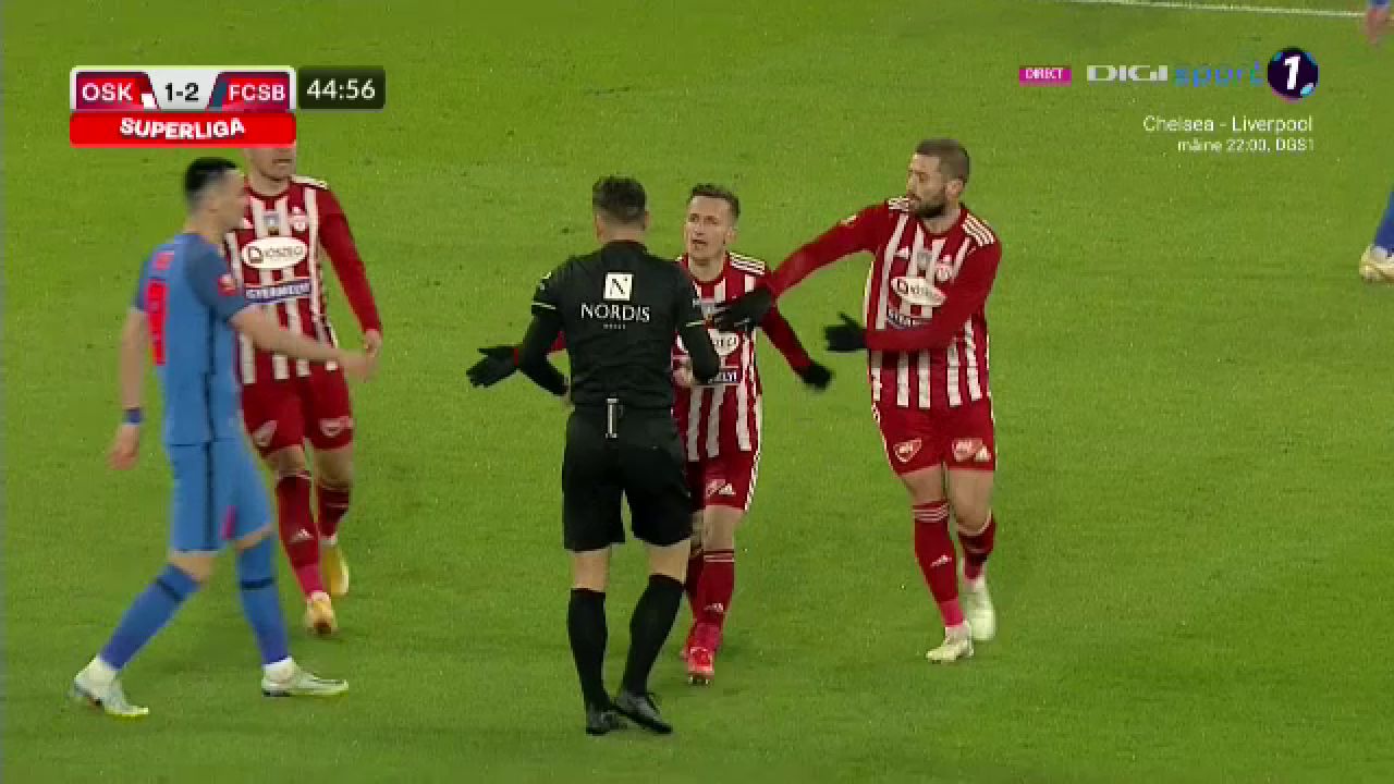 Jucătorii lui Sepsi au sărit la gâtul lui Sebastian Colțescu! Decizia luată în favoarea FCSB-ului i-a scos din minți_9