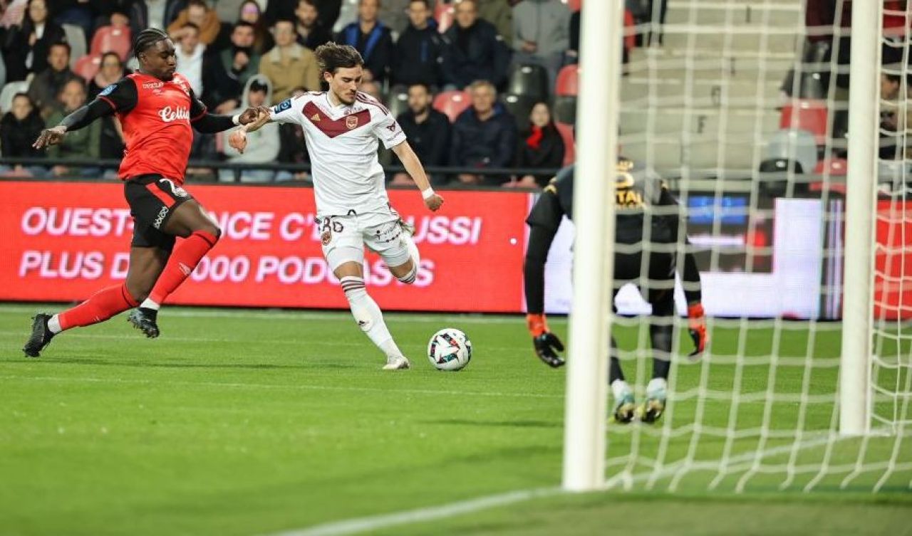 Alexi Pitu, titular în premieră la Bordeaux! Cum s-a descurcat românul în victoria cu Guingamp_2