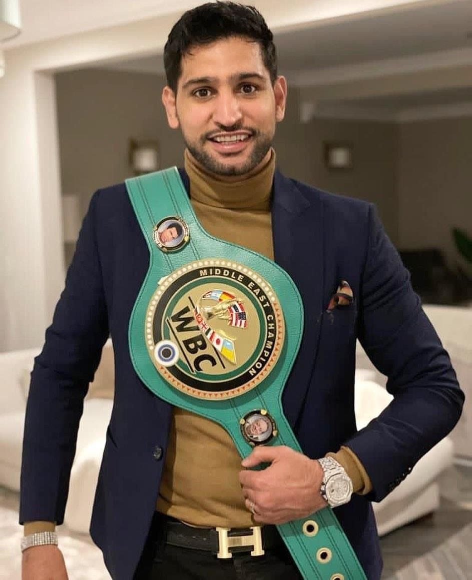 Boxerul Amir Khan a fost suspendat doi ani pentru dopaj, după ce se retrăsese din activitate!_3