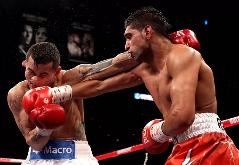 Boxerul Amir Khan a fost suspendat doi ani pentru dopaj, după ce se retrăsese din activitate!_4