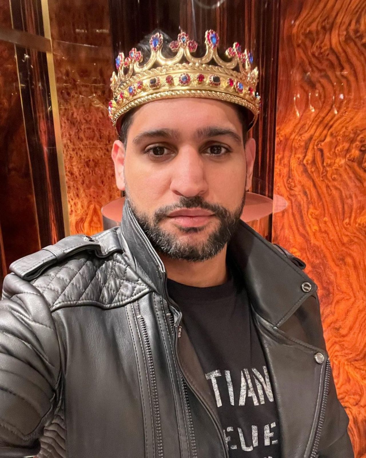 Boxerul Amir Khan a fost suspendat doi ani pentru dopaj, după ce se retrăsese din activitate!_15