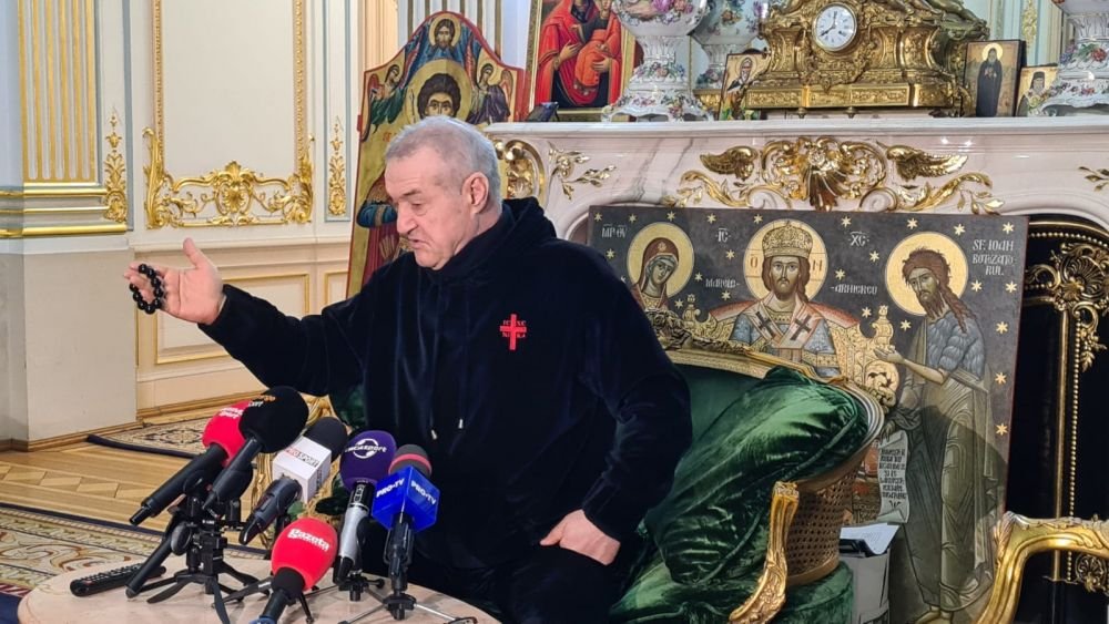 „El dirijează echipa!” Cele mai tari declarații ale lui Gigi Becali de la conferința de presă: „Nu mi-e frică de Farul, mi-e frică de Hagi!” _7