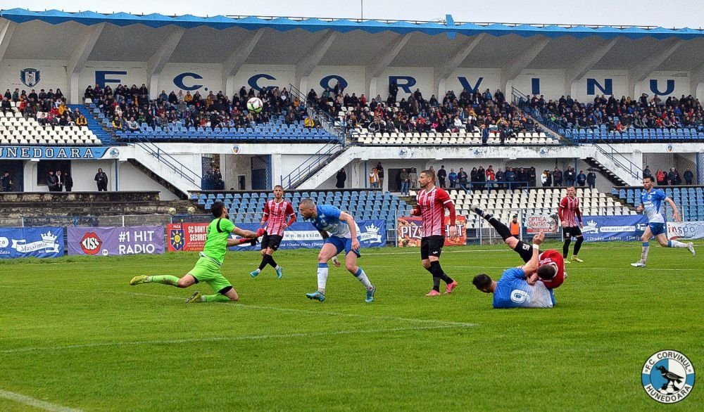 Prima echipă calificată în barajul pentru promovarea în Liga 2! Are 2 brazilieni titulari și o istorie de peste 100 de ani_11