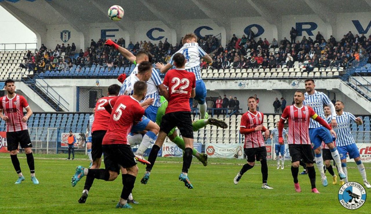 Prima echipă calificată în barajul pentru promovarea în Liga 2! Are 2 brazilieni titulari și o istorie de peste 100 de ani_14
