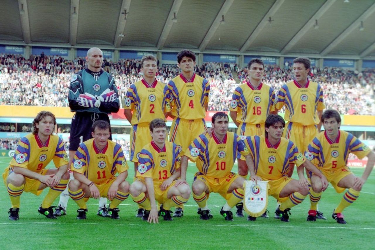 Ce mesaje i-au transmis FCSB și CSA Steaua lui Marius Lăcătuș, la împlinirea vârstei de 59 de ani_15