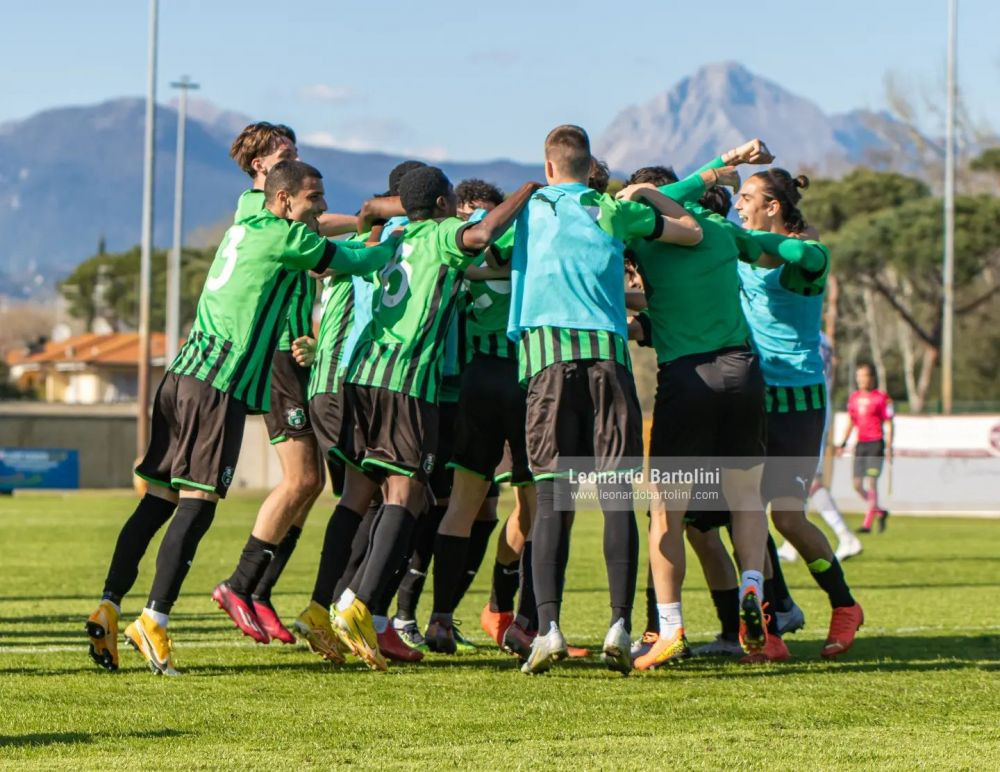 Vodă Caragea! Atacantul român Adrian Caragea, ”rebelul” de la națională, a câștigat Turneul Viareggio cu Sassuolo_2