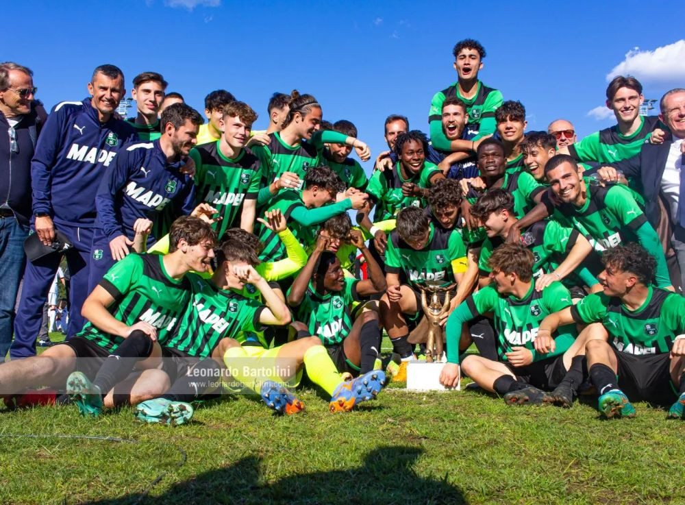 Vodă Caragea! Atacantul român Adrian Caragea, ”rebelul” de la națională, a câștigat Turneul Viareggio cu Sassuolo_4