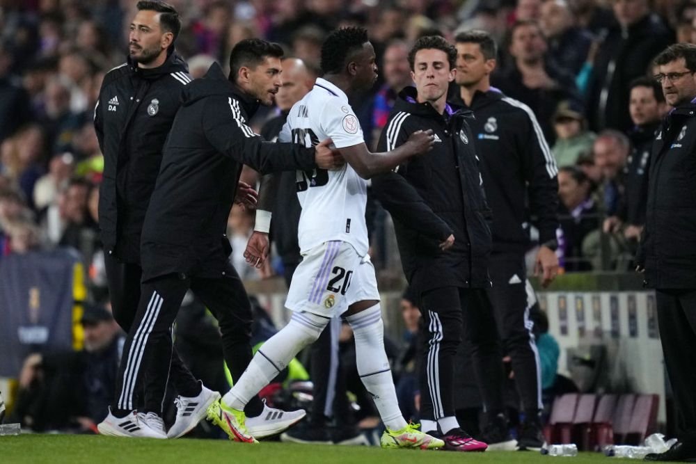 „Trebuie să gândim mai mult!” Vinicius, 'taxat' de un coechipier după atitudinea din El Clasico! Nici Ronald Araujo nu l-a menajat_9