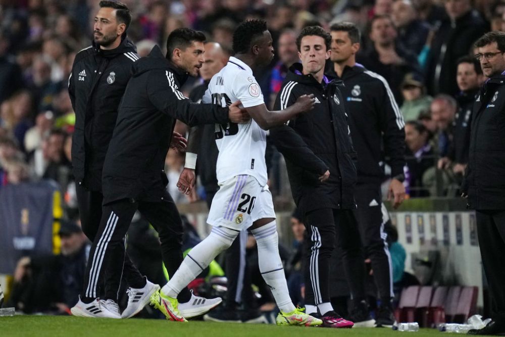 „Trebuie să gândim mai mult!” Vinicius, 'taxat' de un coechipier după atitudinea din El Clasico! Nici Ronald Araujo nu l-a menajat_9