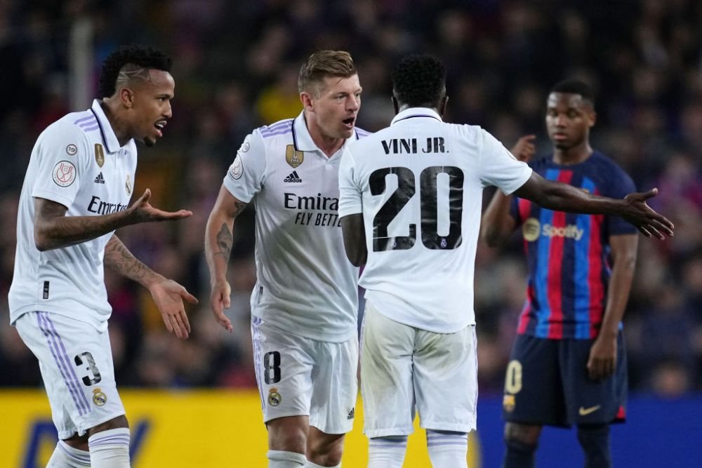 „Trebuie să gândim mai mult!” Vinicius, 'taxat' de un coechipier după atitudinea din El Clasico! Nici Ronald Araujo nu l-a menajat_11