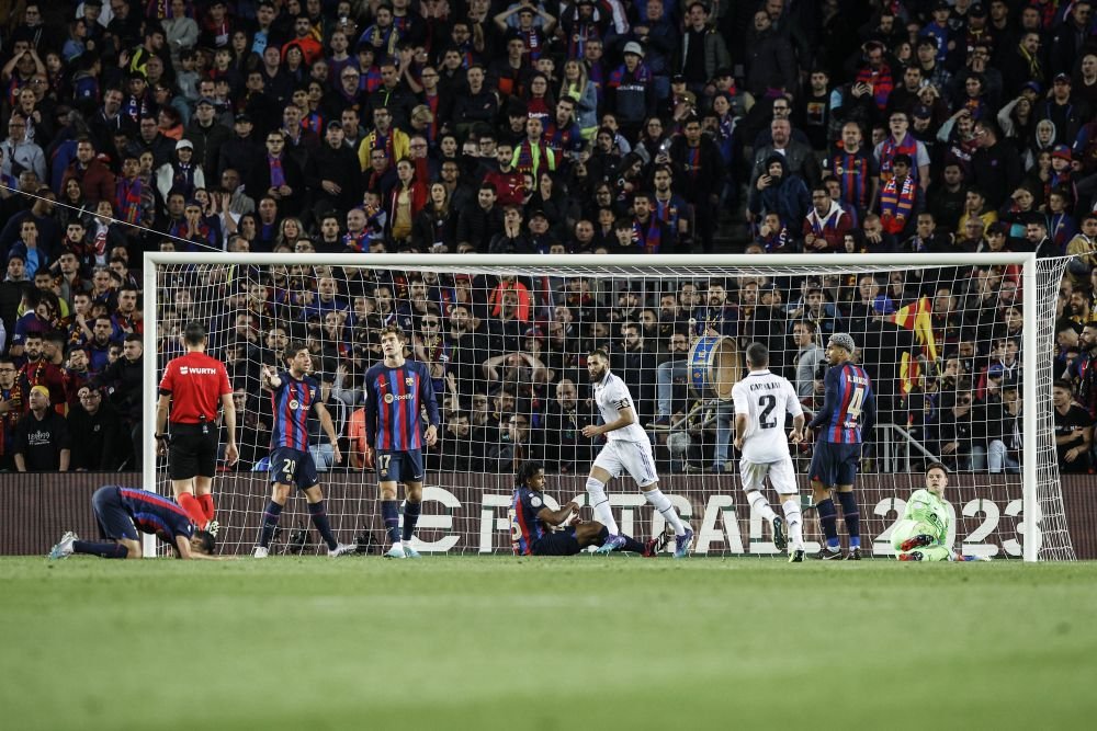 Momentul &icirc;n care jucătorii Barcelonei au cedat, &icirc;n măcelul cu Real Madrid
