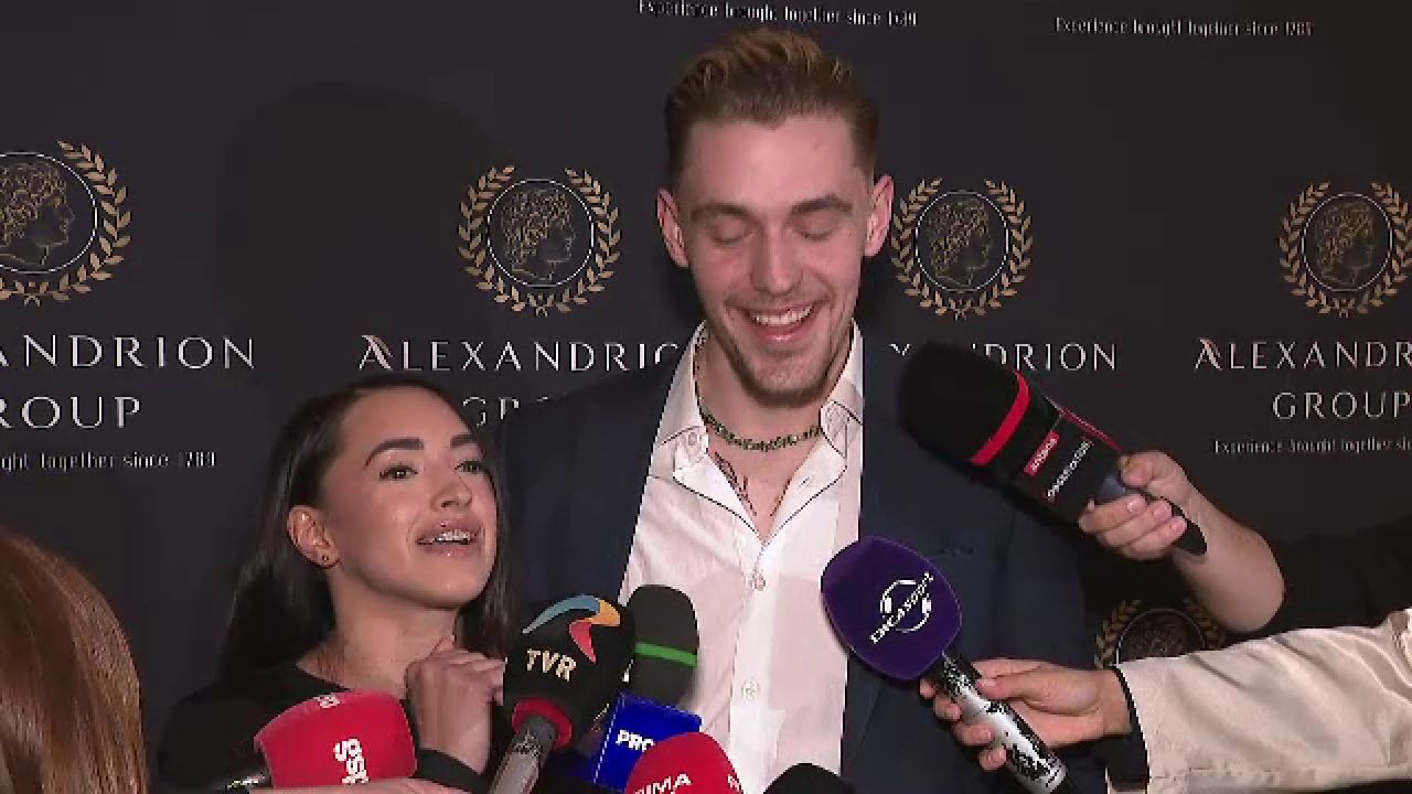 Larisa Iordache s-a afișat alături de noul iubit: „E prima noastră apariție. Ne-ați luat-o înainte!”_37