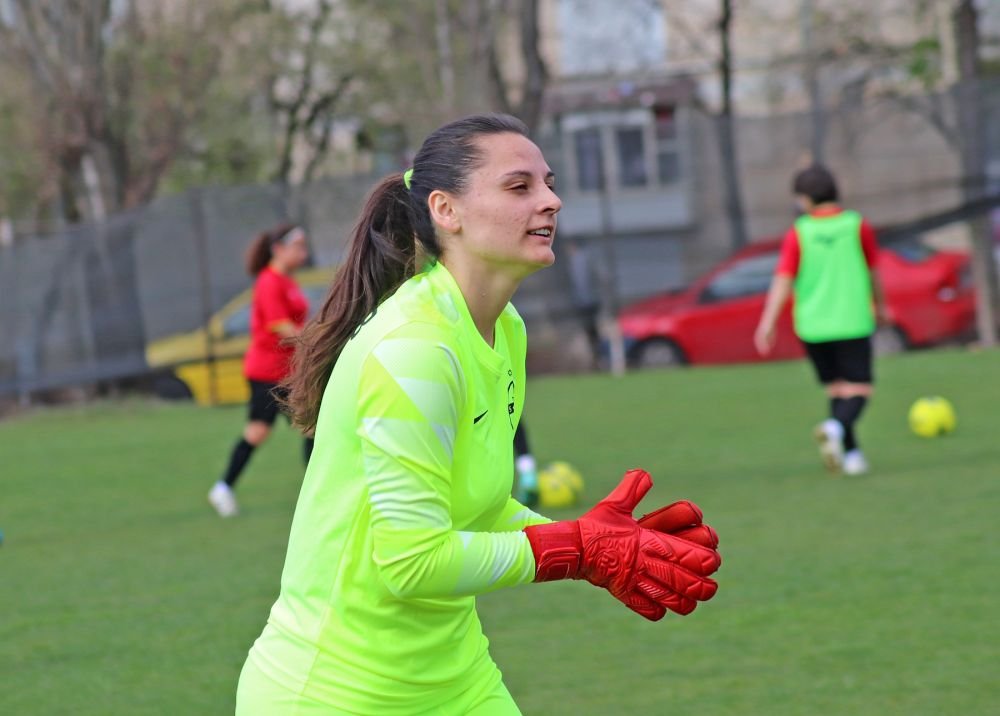 FCSB a pierdut cu 3-0 la masa verde! A folosit o jucătoare suspendată pentru cumulul de cartonașe galbene_12