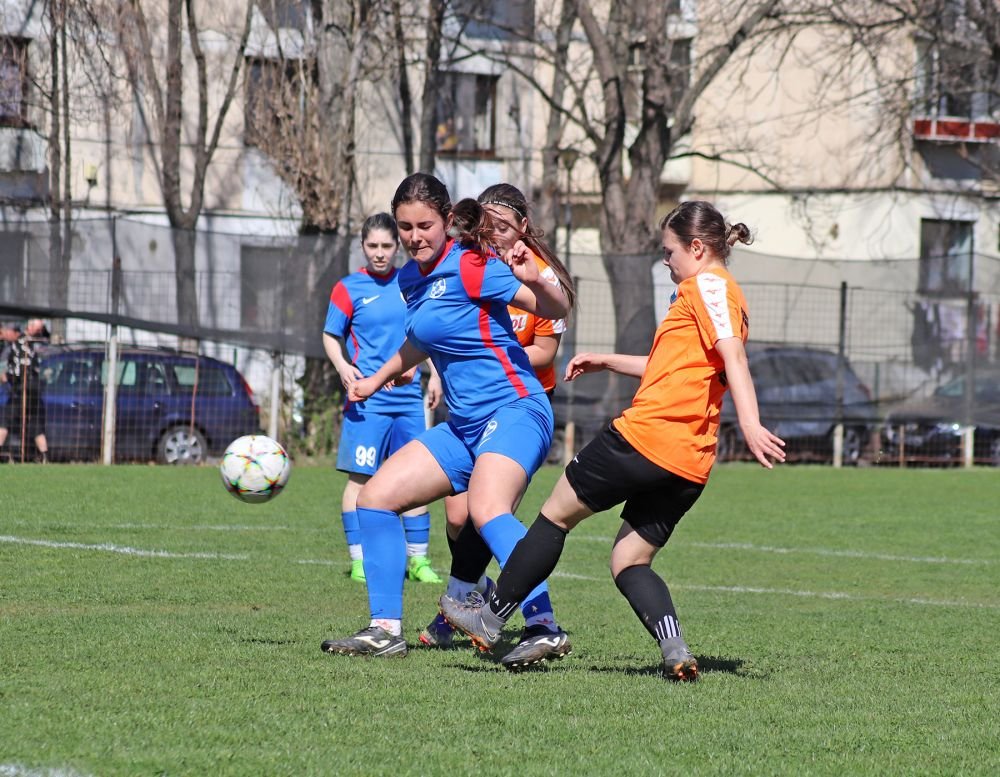 FCSB a pierdut cu 3-0 la masa verde! A folosit o jucătoare suspendată pentru cumulul de cartonașe galbene_40