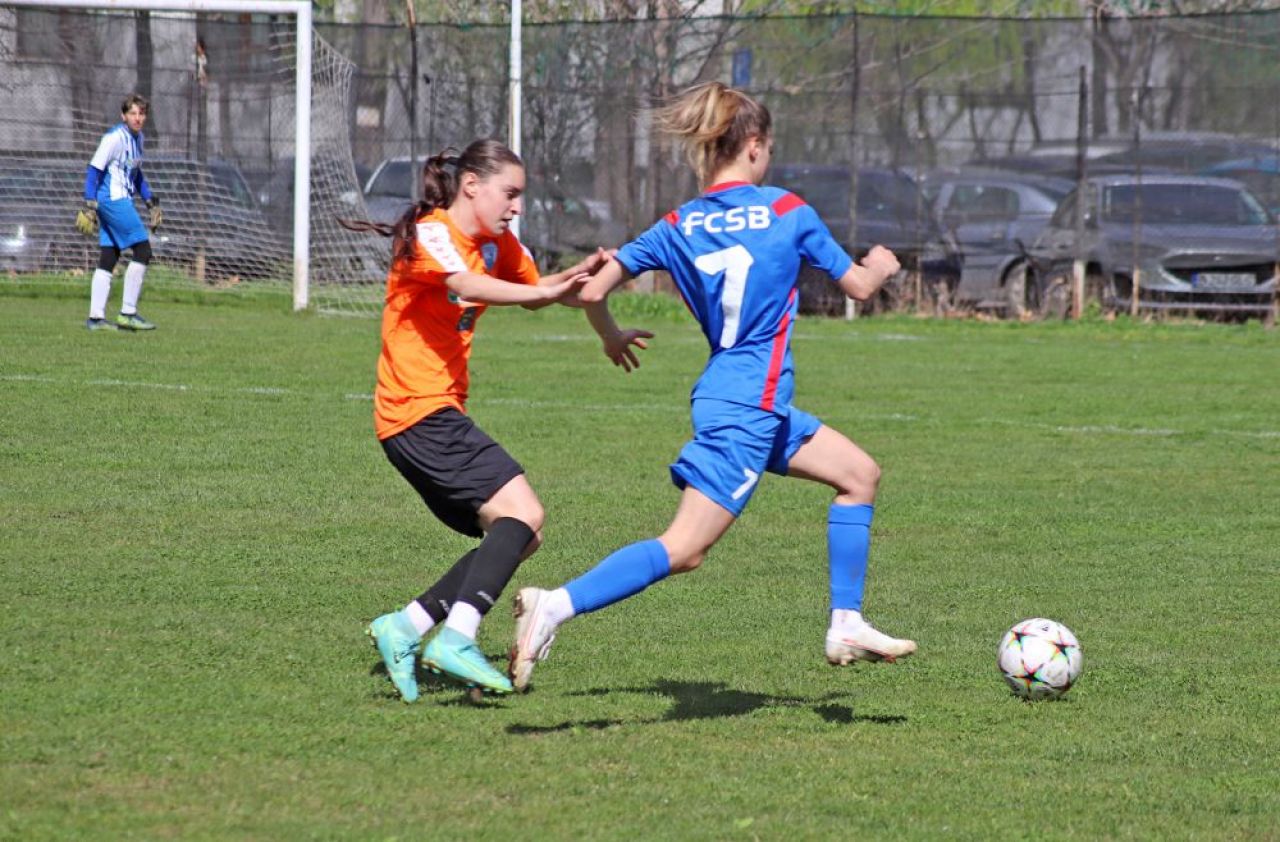 FCSB a pierdut cu 3-0 la masa verde! A folosit o jucătoare suspendată pentru cumulul de cartonașe galbene_47
