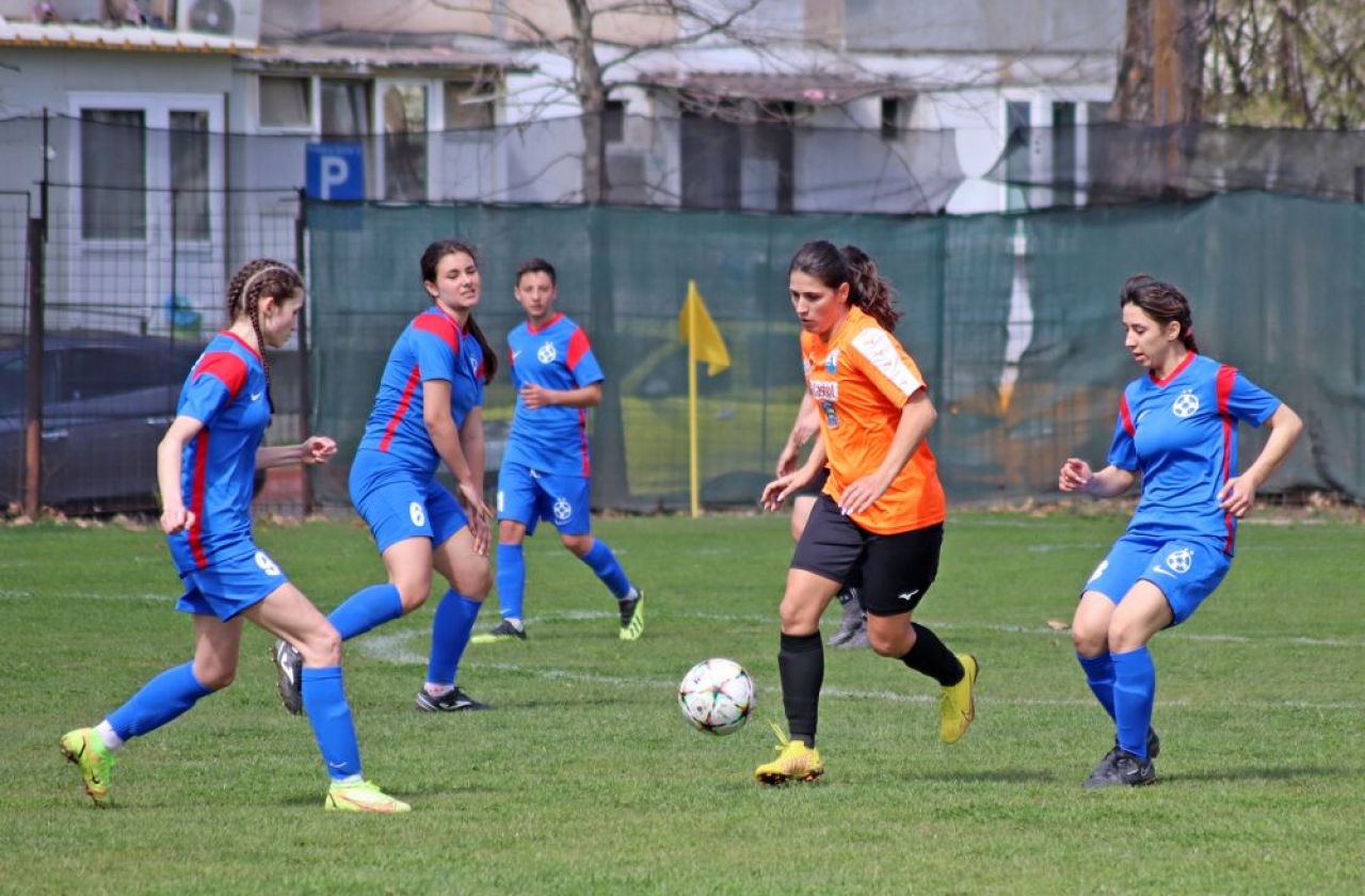 FCSB a pierdut cu 3-0 la masa verde! A folosit o jucătoare suspendată pentru cumulul de cartonașe galbene_51