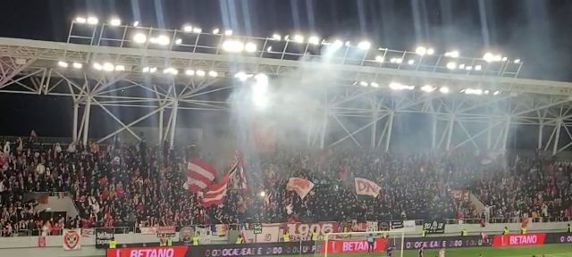 Atmosferă „incendiară” la Dinamo - Oțelul Galați! Fanii fac spectacol în tribune_29