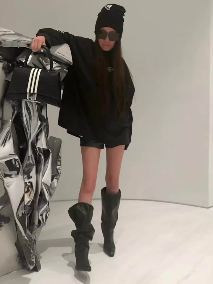 Nimeni nu o crede că are 73 de ani! Cum arată Vera Wang și ce avere impresionantă a strâns_27