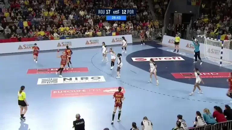 Oprește-o dacă poți! Crina Pintea, gol spectaculos în România - Portugalia