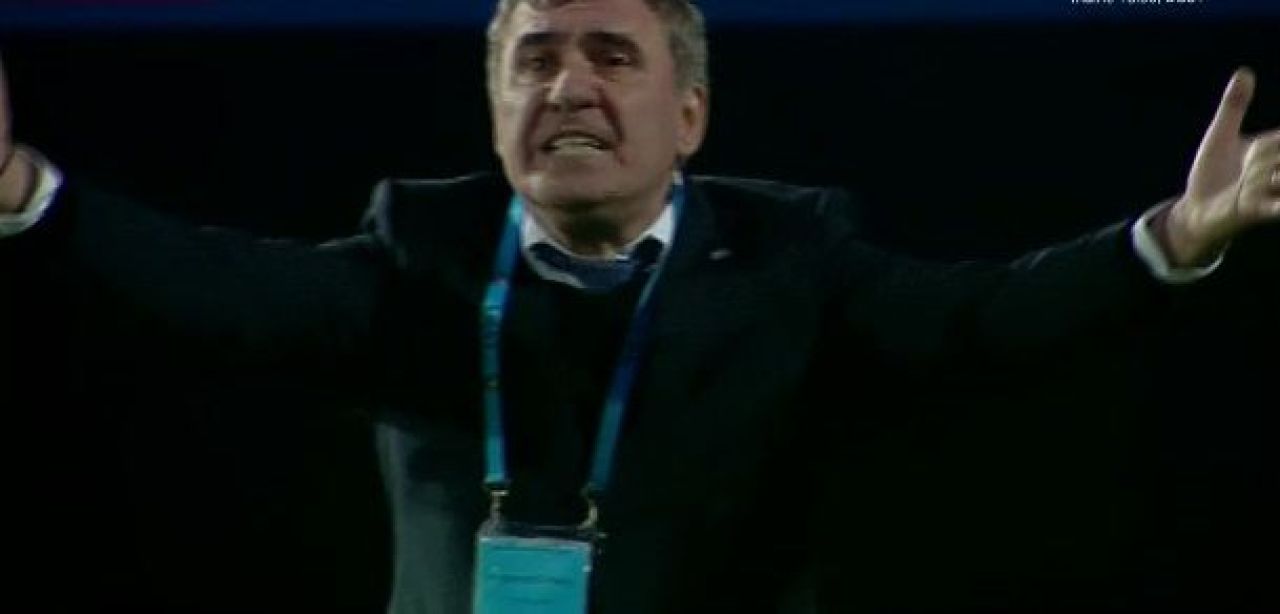Ce s-a citit pe buzele lui Gică Hagi după ce Cîmpanu a făcut șah-mat defensiva Farului_1