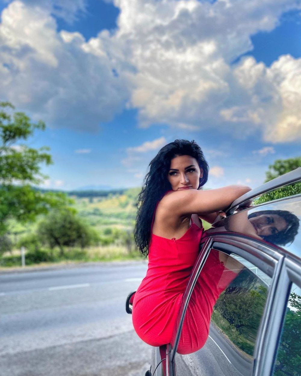 Mihaela Evi, sexy-antrenoarea, și cele două motive care au făcut-o să continue în handbal! _4