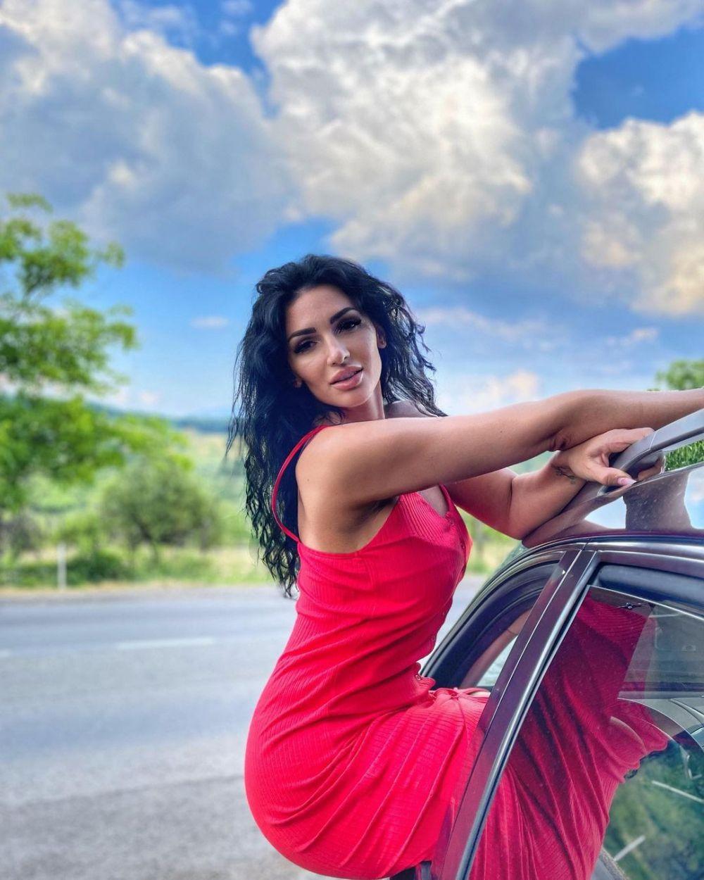 Mihaela Evi, sexy-antrenoarea, și cele două motive care au făcut-o să continue în handbal! _8