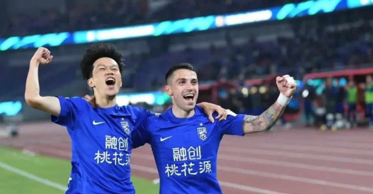 Nicolae Stanciu, încă o pasă de gol și încă un trofeu în China! Wuhan Tree Towns, fără rival_4