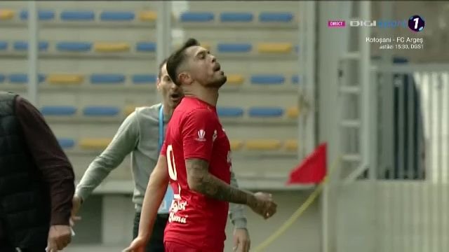 Conflict la Chindia - Hermannstadt: Gabi Iancu, eliminat după ce a ieșit de pe teren_8