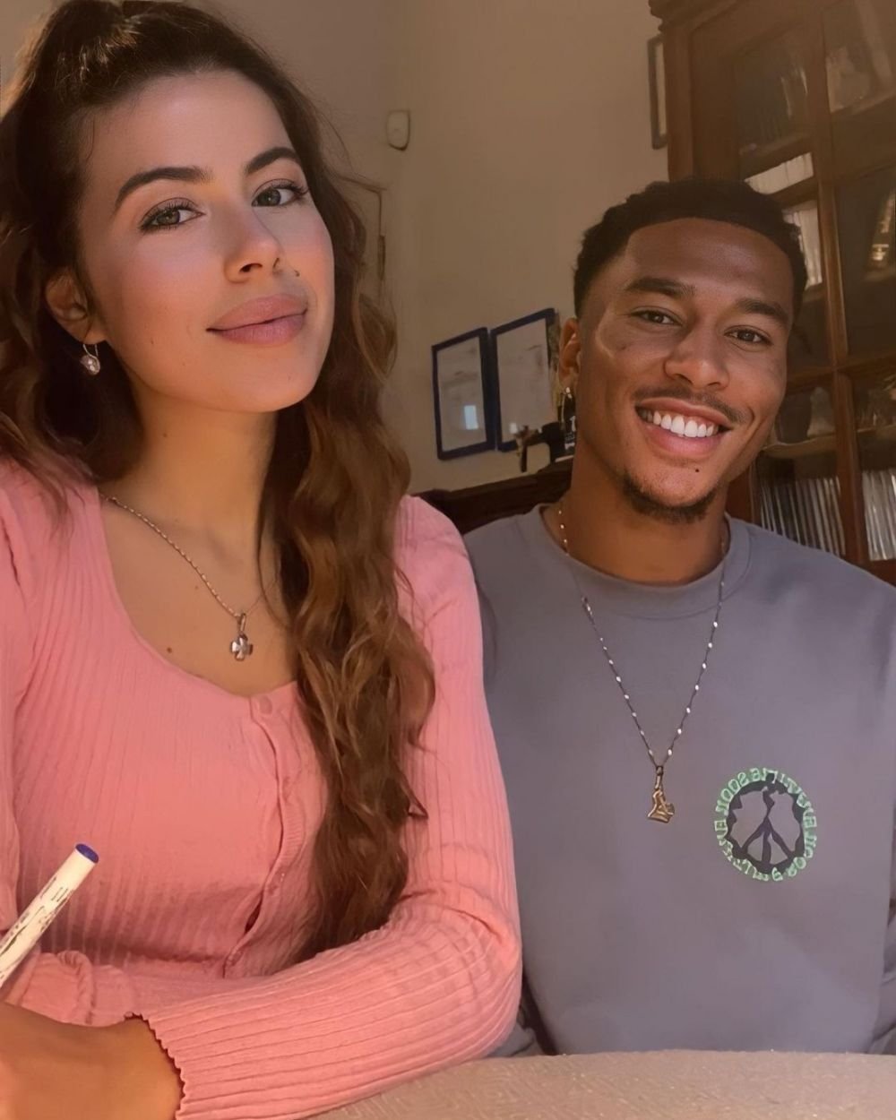 Un star brazilian, pe lista profesoarei de engleză interzisă de soțiile fotbaliștilor. Arată spectaculos și a participat la concursuri de Miss_46