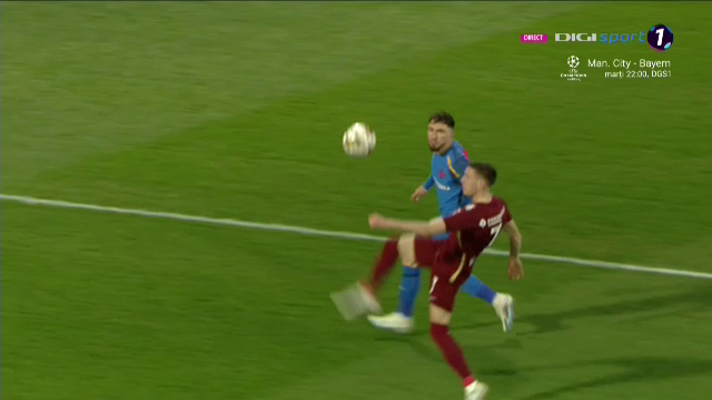 Faza care a inflamat spiritele la Cluj! FCSB a cerut lovitură de la 11 metri, însă arbitrul a lăsat jocul să continue_8