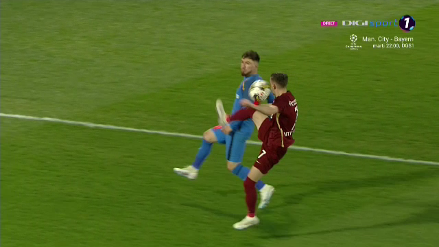 Faza care a inflamat spiritele la Cluj! FCSB a cerut lovitură de la 11 metri, însă arbitrul a lăsat jocul să continue_16
