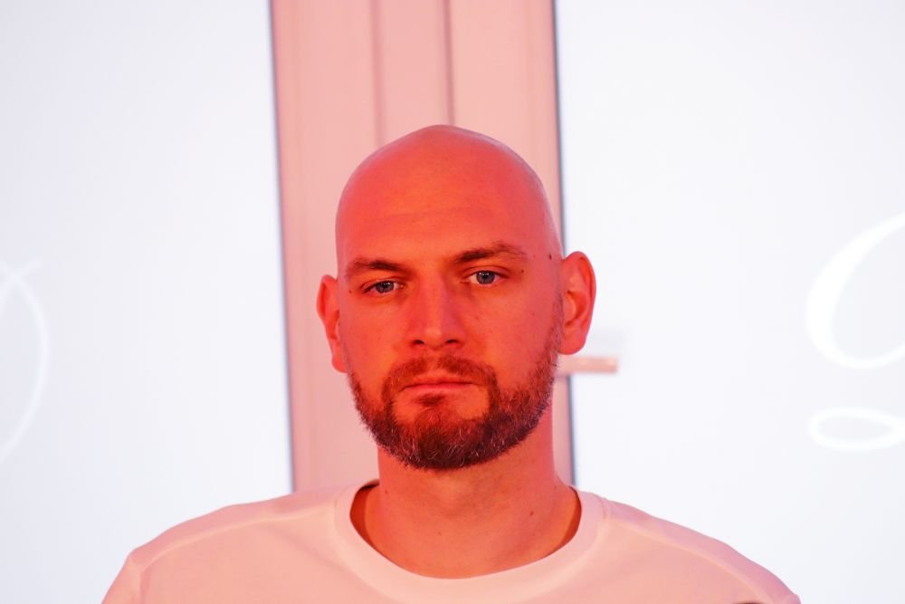 Vlad Moldoveanu s-a retras din activitate. 