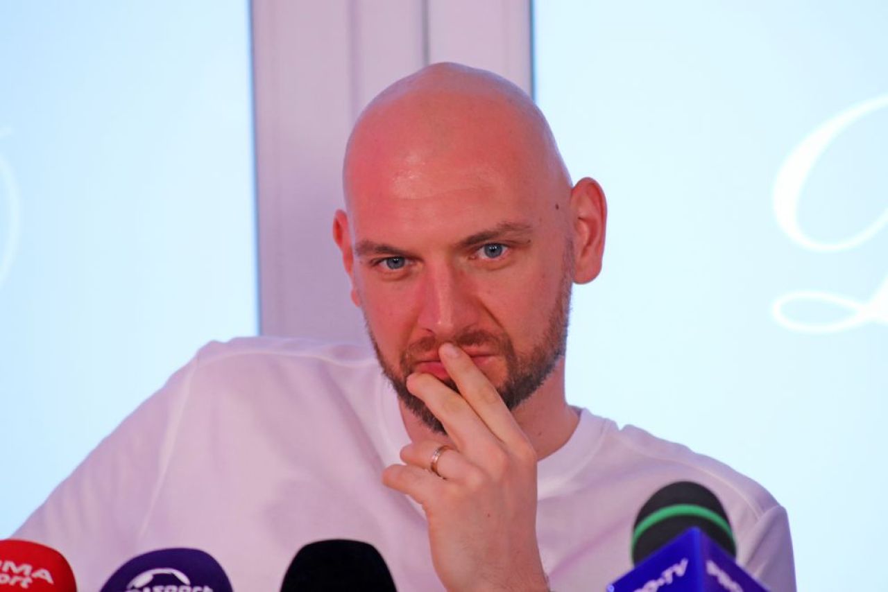 Vlad Moldoveanu s-a retras din activitate.