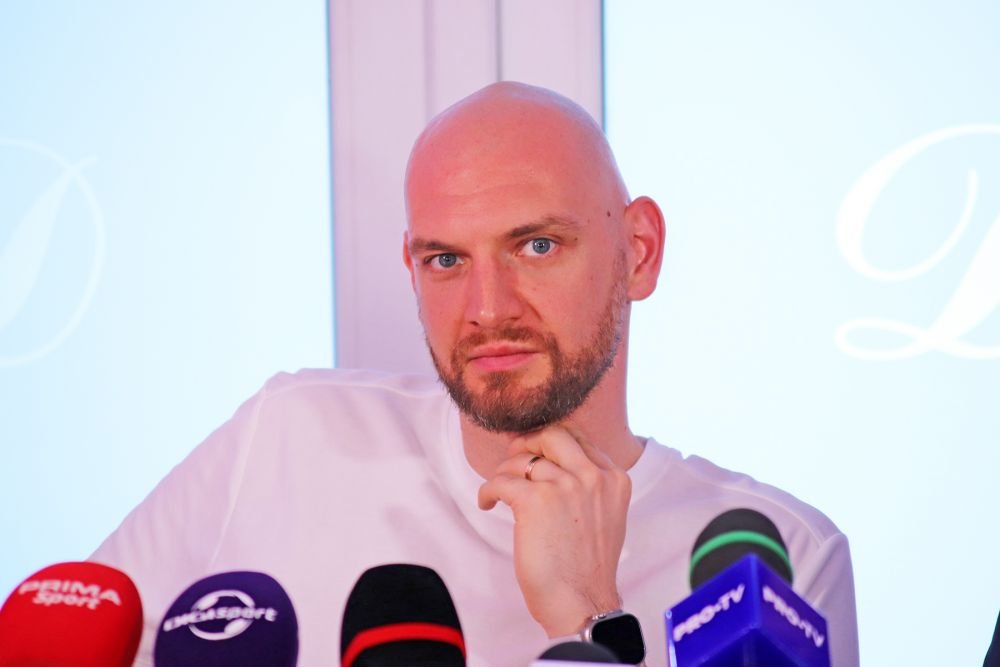 Vlad Moldoveanu s-a retras din activitate. 