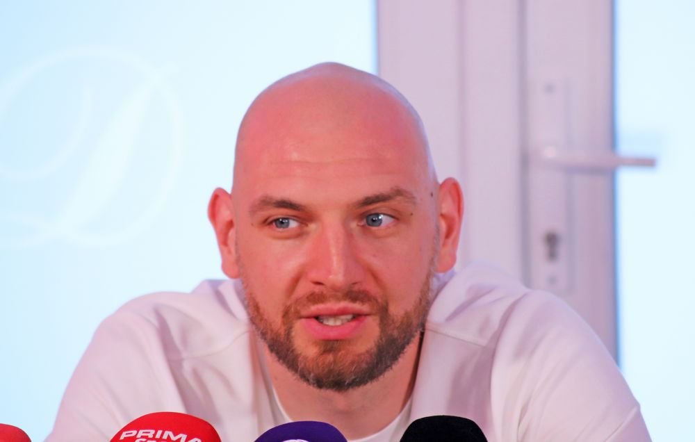 Vlad Moldoveanu s-a retras din activitate. 