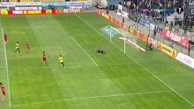 Ca în vremurile bune! Budescu, reușită magnifică în Petrolul - Mioveni_37