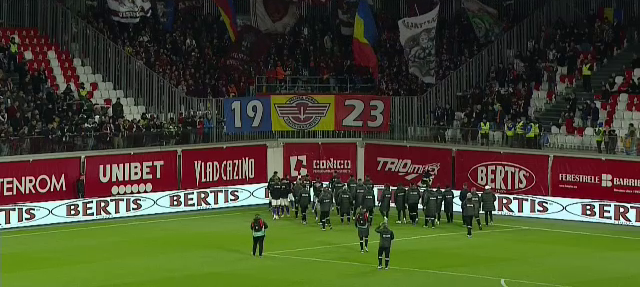 Motivul pentru care Sepsi - Rapid a fost întârziat cu cinci minute. Ce au făcut jucătorii lui Mutu_7