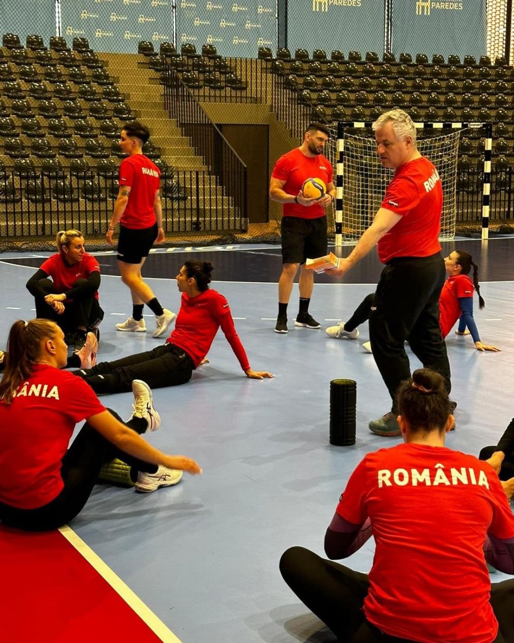 Imagini cu handbalistele tricolore înainte de returul play-off-ului. Portugalia - România e miercuri, live pe Pro Arena și VOYO (22:15)_3