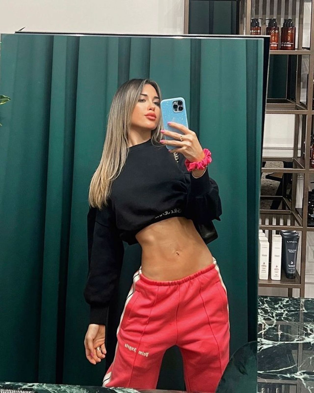 Lautaro Martinez are cea mai sexy parteneră! Cum arată Agustina în costum de baie_86