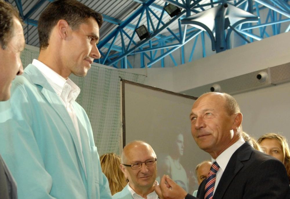 Imaginea istorică cu fostul președinte: Hănescu dezvăluie ce i-a spus Traian Băsescu înainte de plecarea la JO din Beijing_22