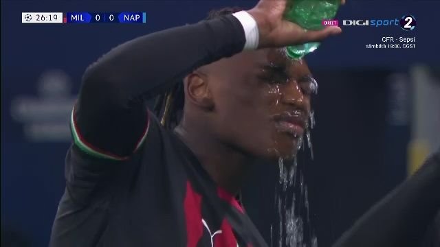 Rafa Leao a distrus fanionul, dar Istvan Kovacs l-a iertat. Spalletti nu a înțeles decizia_2