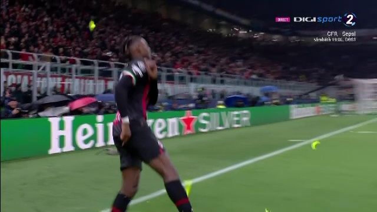 Rafa Leao a distrus fanionul, dar Istvan Kovacs l-a iertat. Spalletti nu a înțeles decizia_7
