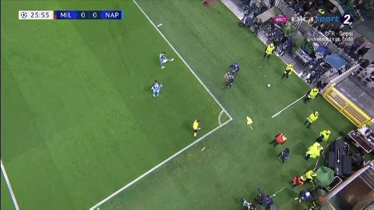 Rafa Leao a distrus fanionul, dar Istvan Kovacs l-a iertat. Spalletti nu a înțeles decizia_11
