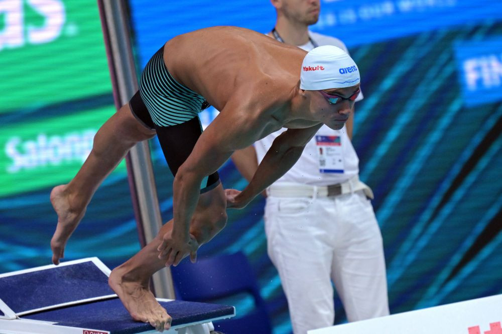 Ce face de Paște supercampionul David Popovici_20