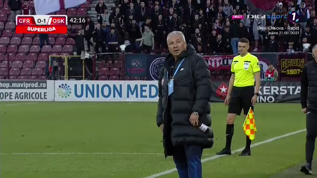 Dan Petrescu, un car de nervi în prima repriză cu Sepsi! A văzut imediat cartonașul galben după ieșirea sa _28