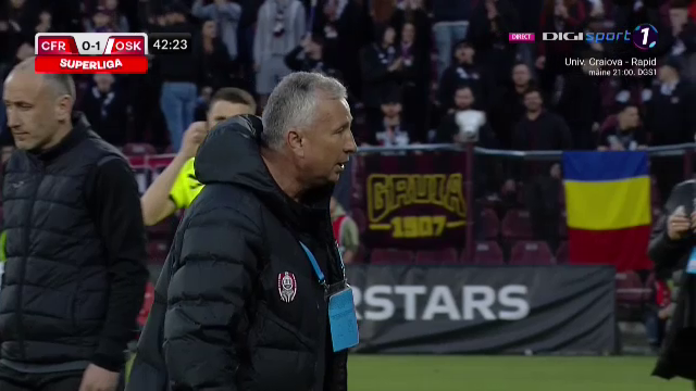 Dan Petrescu, un car de nervi în prima repriză cu Sepsi! A văzut imediat cartonașul galben după ieșirea sa _34