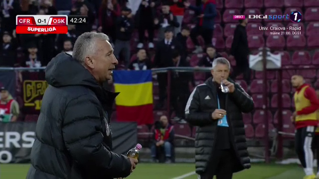 Dan Petrescu, un car de nervi în prima repriză cu Sepsi! A văzut imediat cartonașul galben după ieșirea sa _36