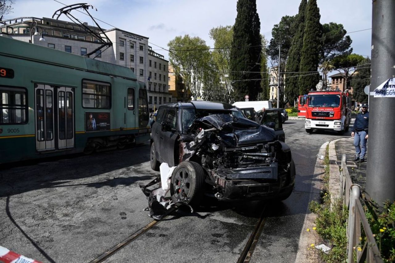 Traumă la coloană și o coastă fracturată! Verdictul medicilor în cazul lui Immobile după accidentul grav suferit _4