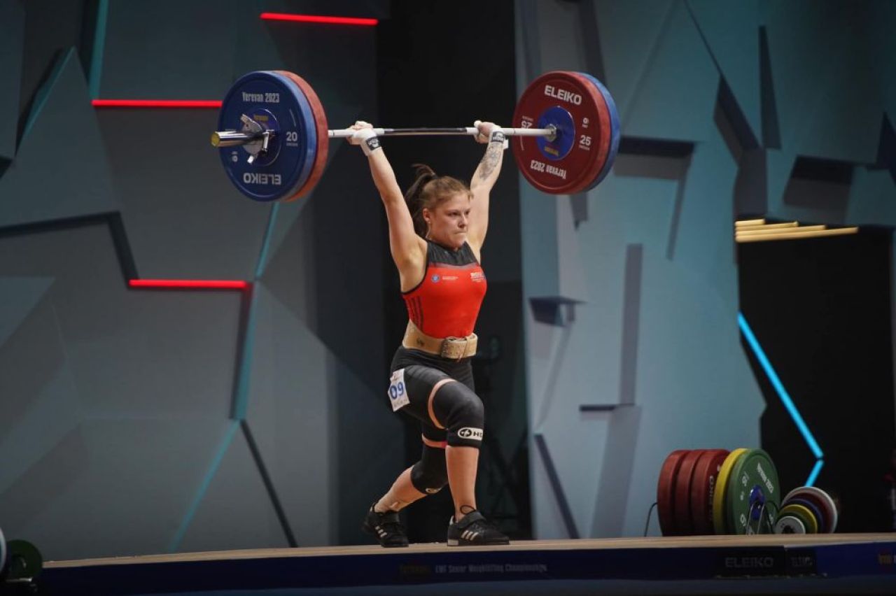 O nouă performanță remarcabilă la Europenele de haltere. Andreea Cotruţa, triplă campioană continentală_2